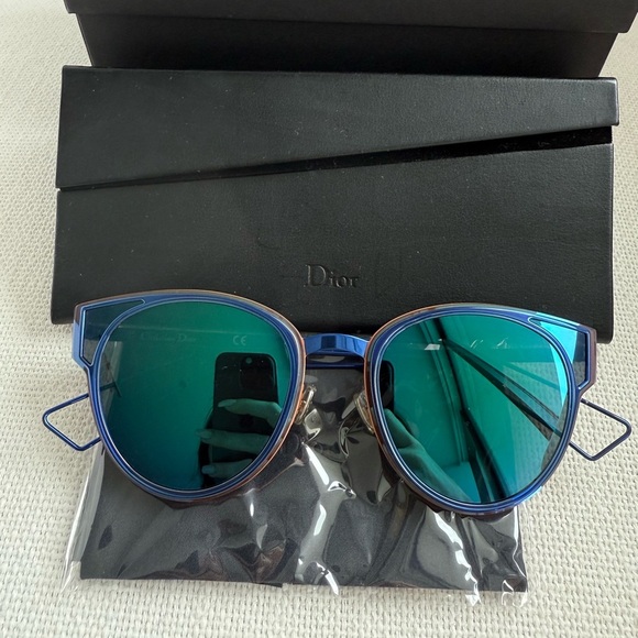 CHRISTIAN DIOR SCULPT Blue Green Mirrored Cat Eye Sunglasses AUTHENTIC - Picture 1 of 11
